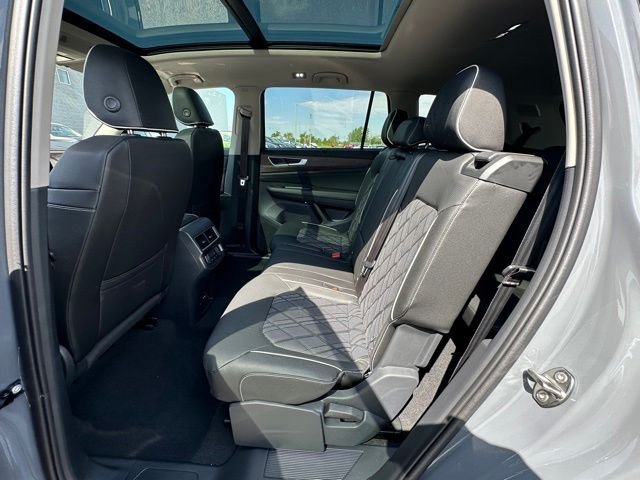 New 2026 Pure Gray Volkswagen 2.0T SEL Premium R-Line image 30