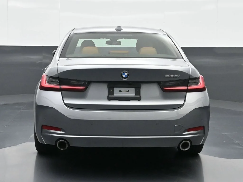 2023 BMW 3 Series 330i - Photo 7