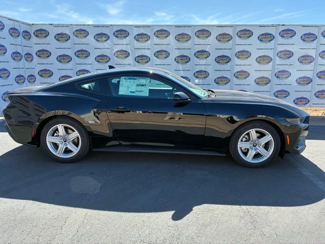 2026 Ford Mustang EcoBoost Fastback's photo