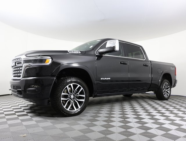 New 2025 RAM 1500 Limited Crew Cab in Oklahoma City #SN558520