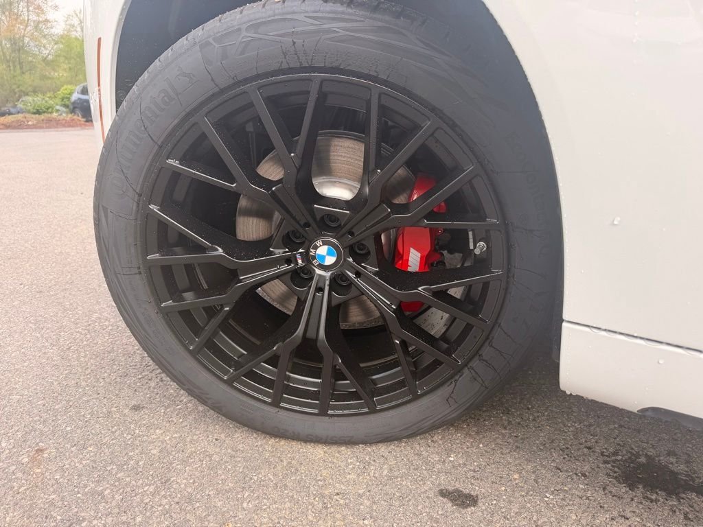 New 2026 Alpine White BMW 30 xDrive image 6
