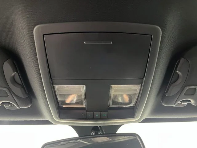 Used 2014 Gray Dodge R/T image 28