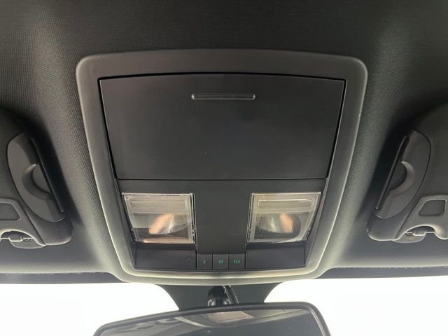 Used 2014 Gray Dodge R/T image 28