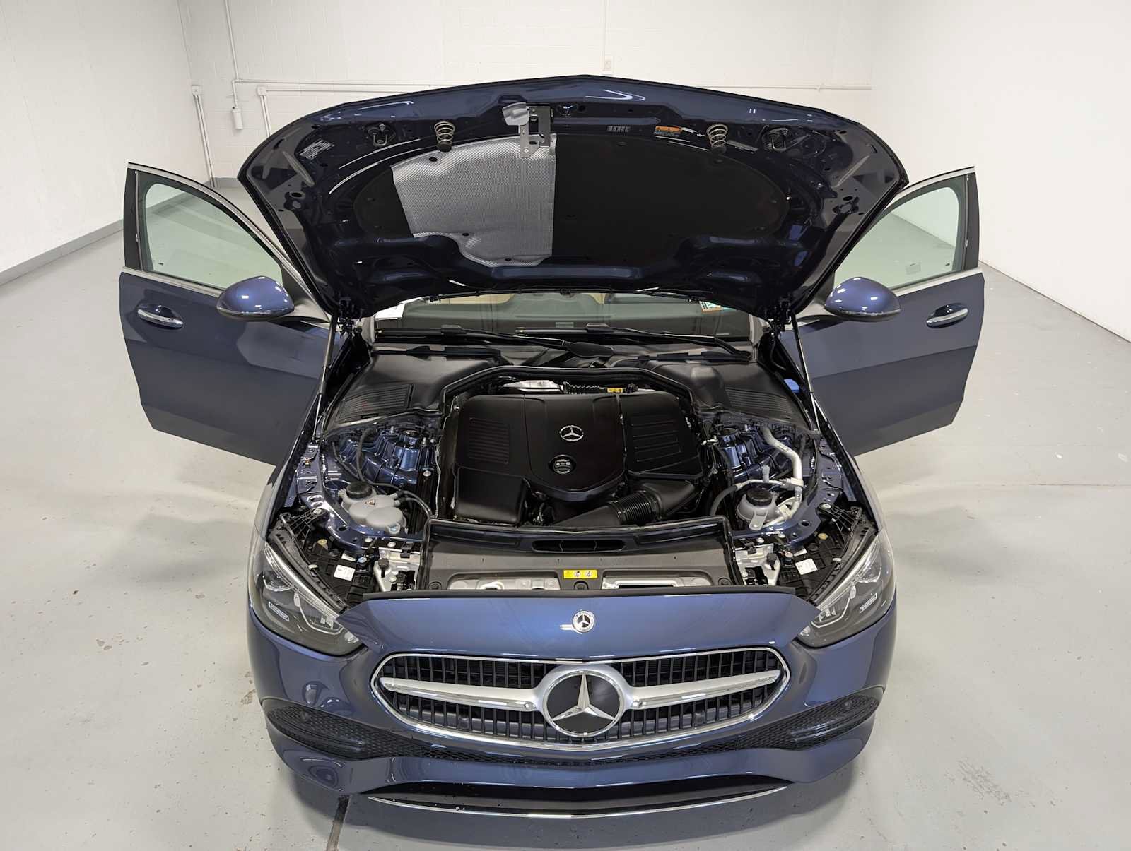 New 2026 Twilight Blue Metallic Mercedes-Benz C 300 image 11