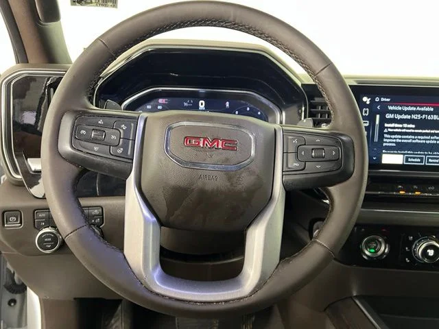 Used 2024 White GMC SLT image 20