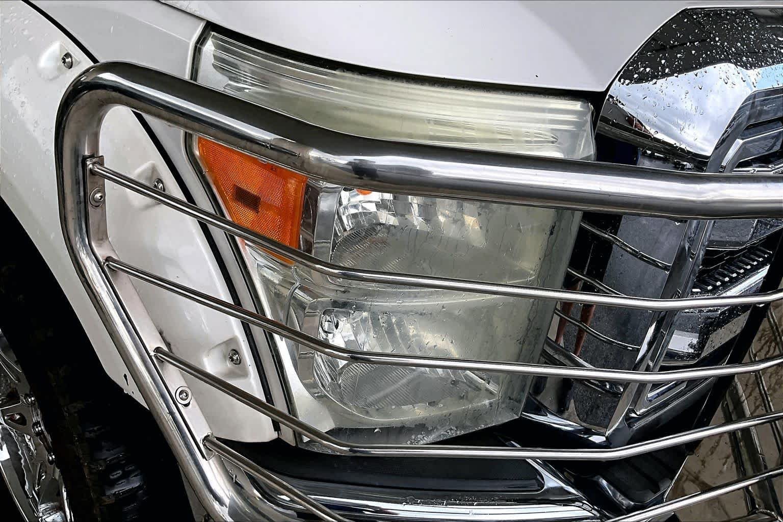 Used 2014 White Platinum Metallic Tri-Coat Ford Lariat image 25
