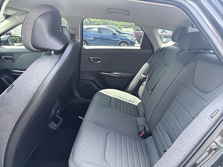 Used 2025 Interstellar Gray Kia EX image 21