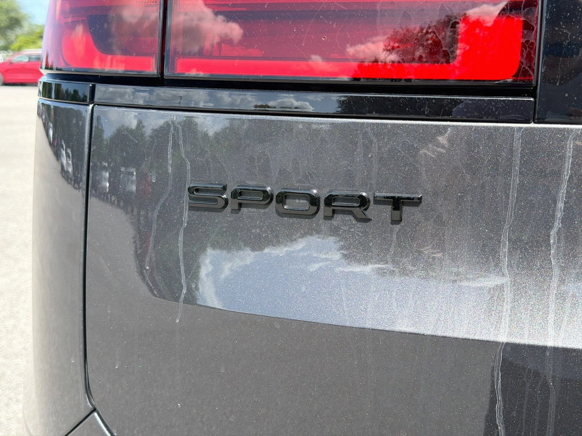 New 2026 Carpathian Grey Land Rover SE image 11