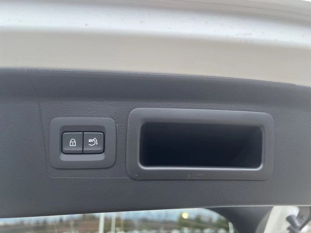 New 2026 Wind Chill Pearl Mazda Premium AWD image 16