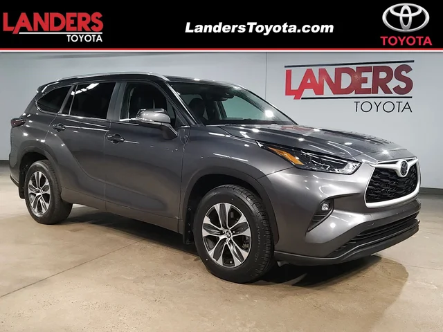 2025 Toyota Highlander XLE