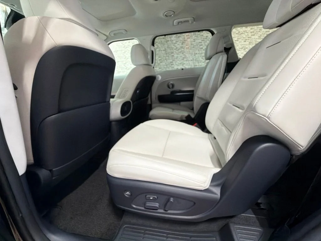 New 2027 Robust Emerald Pearl Hyundai SEL image 15