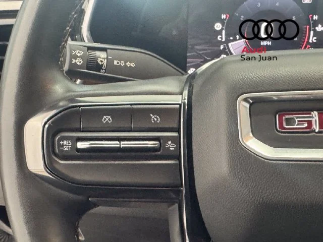 Used 2023 White GMC AT4 image 21