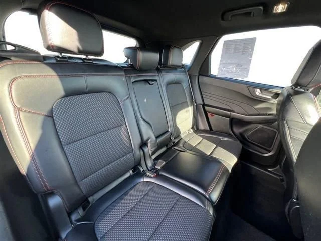 Used 2023 Gray Ford ST-Line image 25