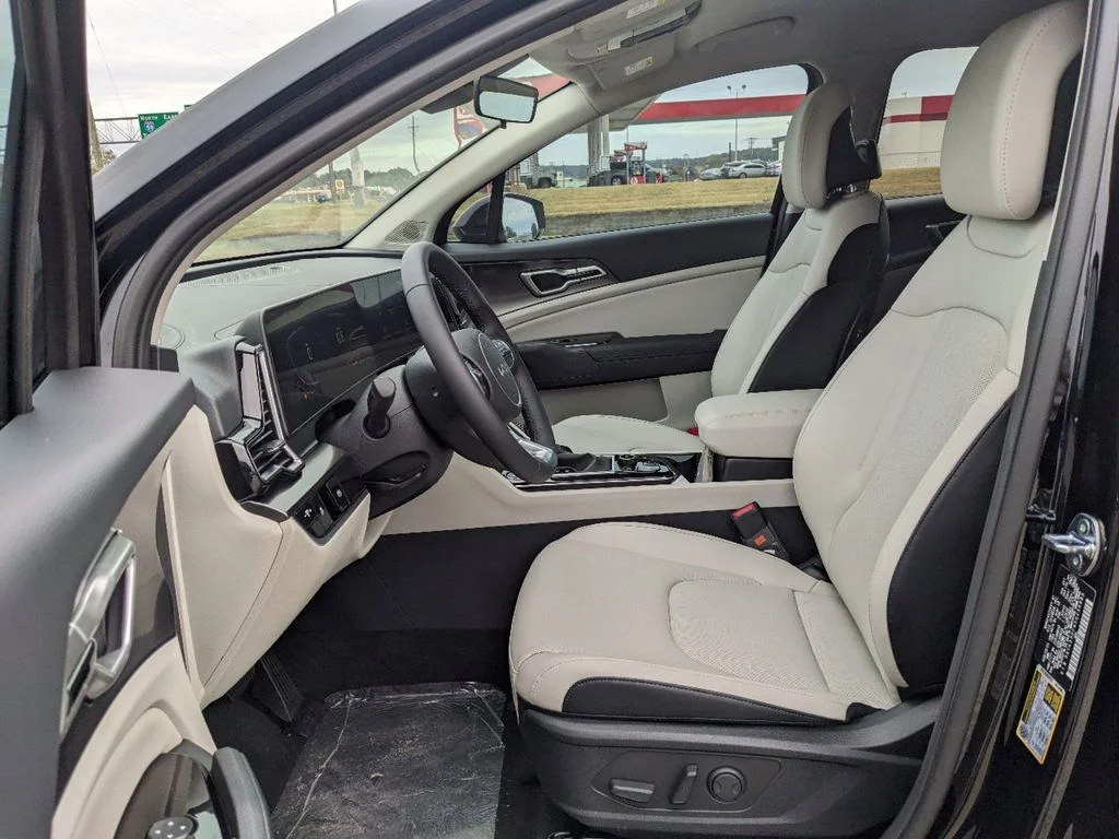 New 2025 Ebony Black Kia EX image 24