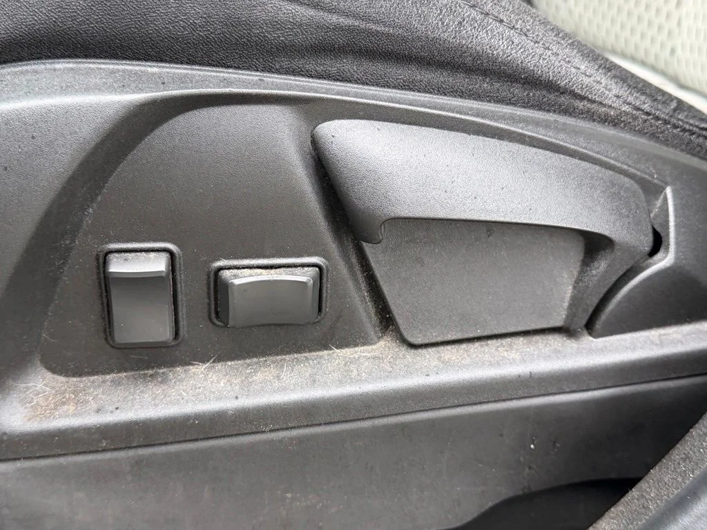 Used 2014 Gray Chevrolet LS image 22