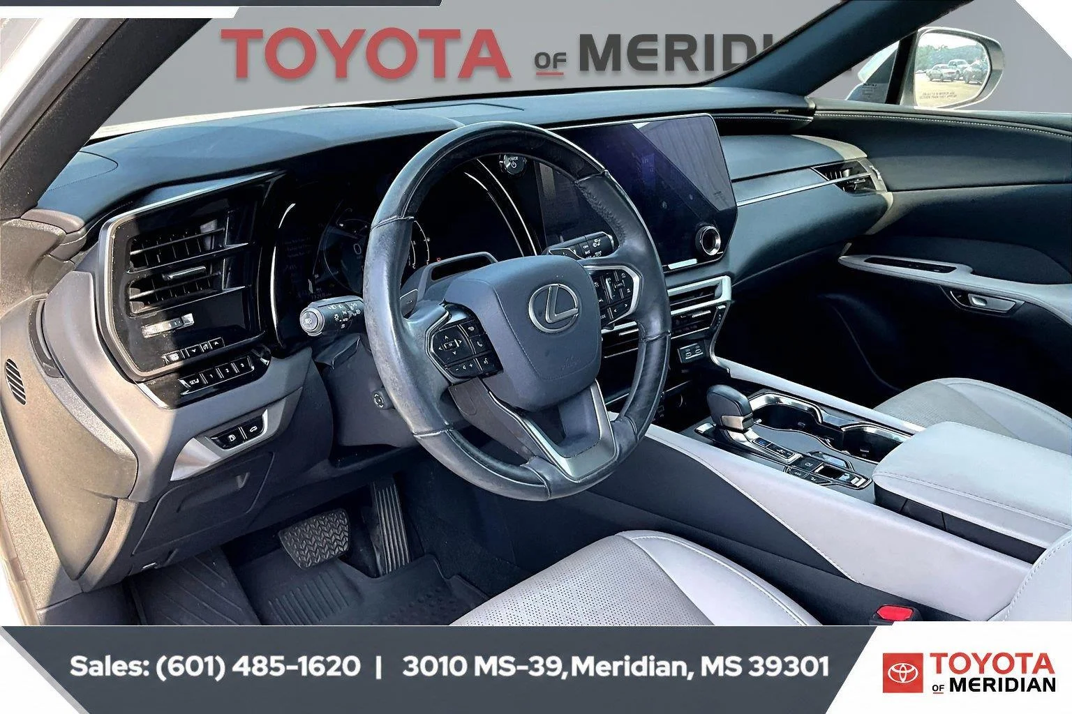 Used 2023 Eminent White Pearl Lexus RX 350h Premium Plus image 12