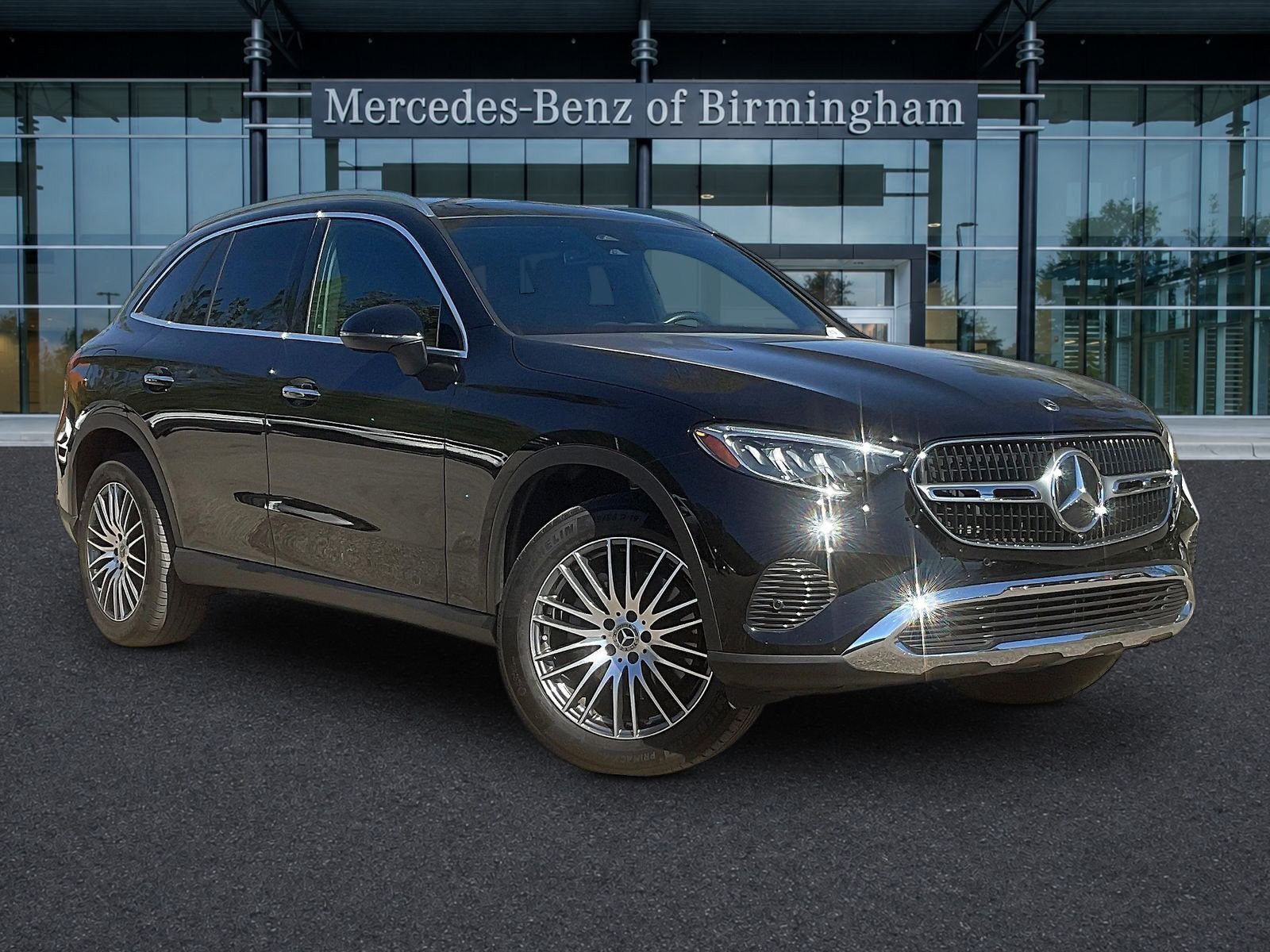 2025 Mercedes-Benz GLC