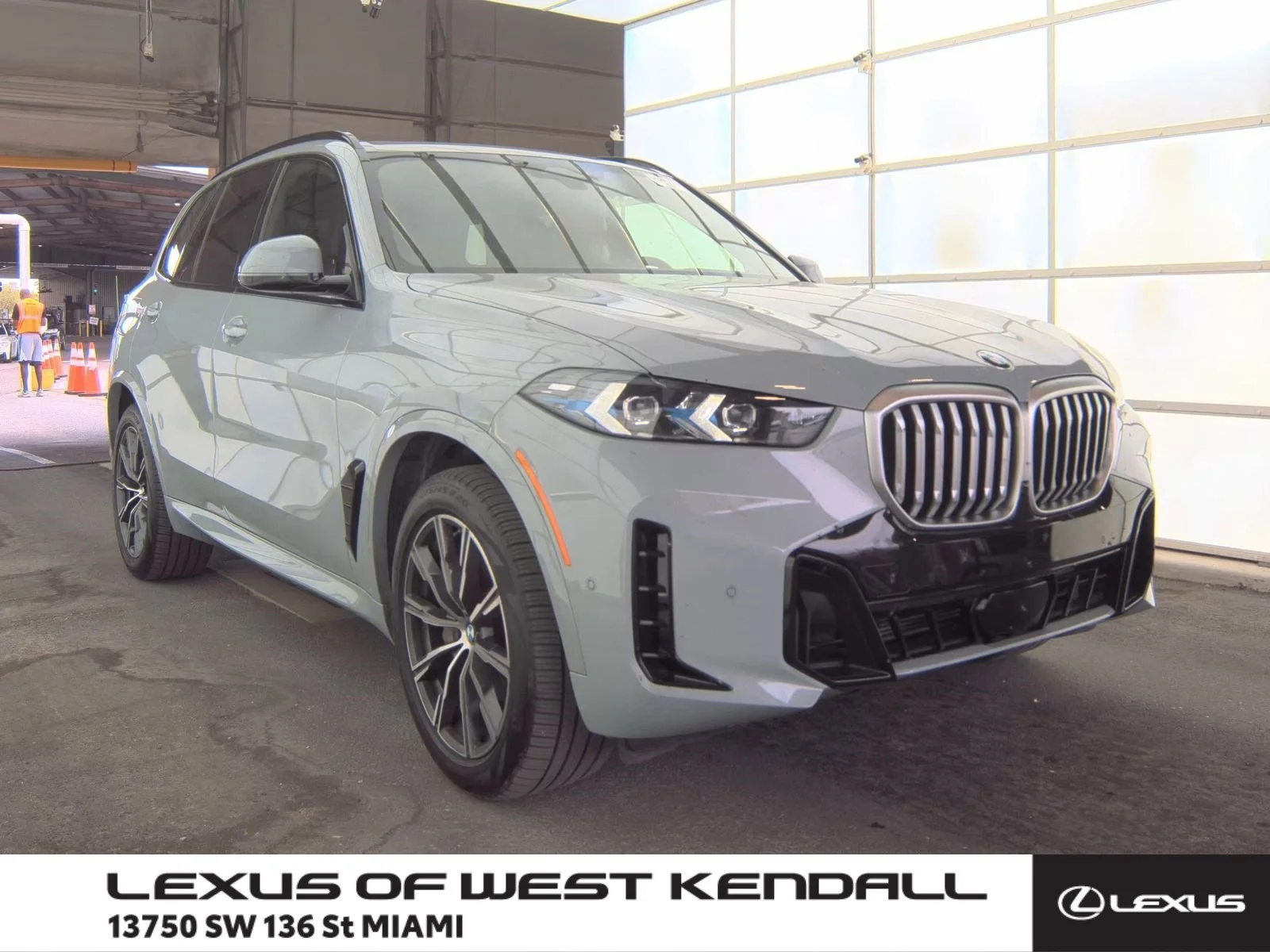 2026 BMW X5 sDrive40i's photo