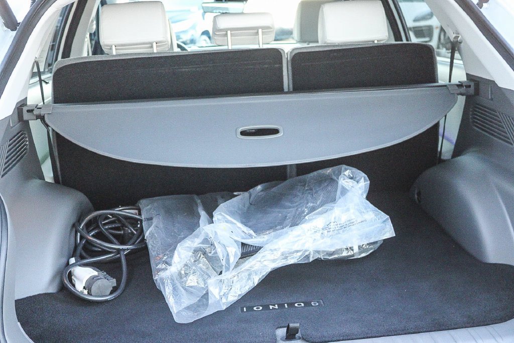 Certified Used 2024 White Hyundai Limited image 26