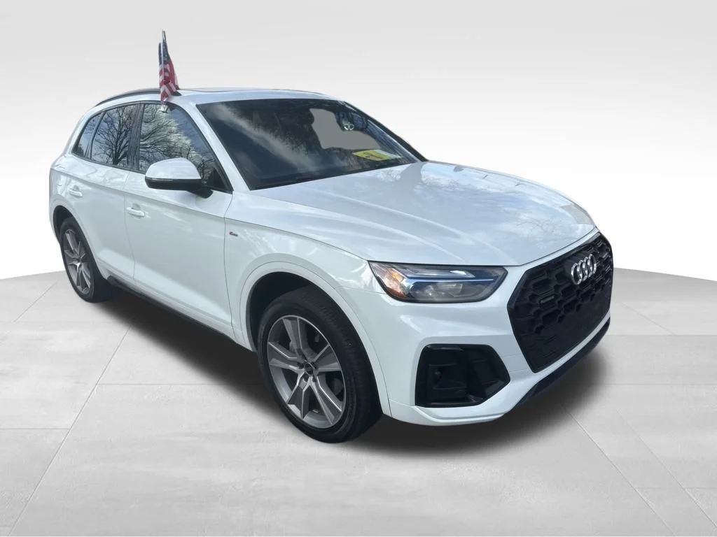 Used 2025 Gray Audi 45 S line Premium image 27