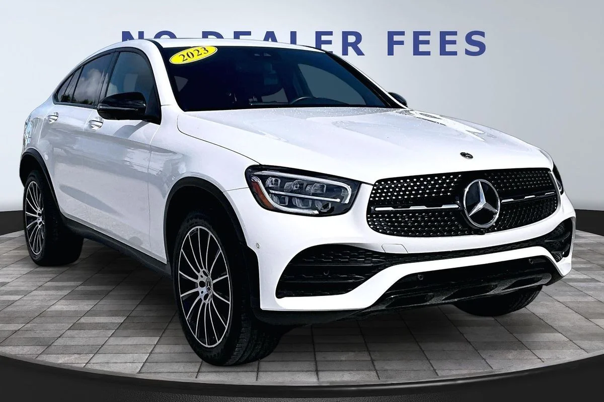 Used 2023 White Mercedes-Benz 4MATIC® Coupe image 3