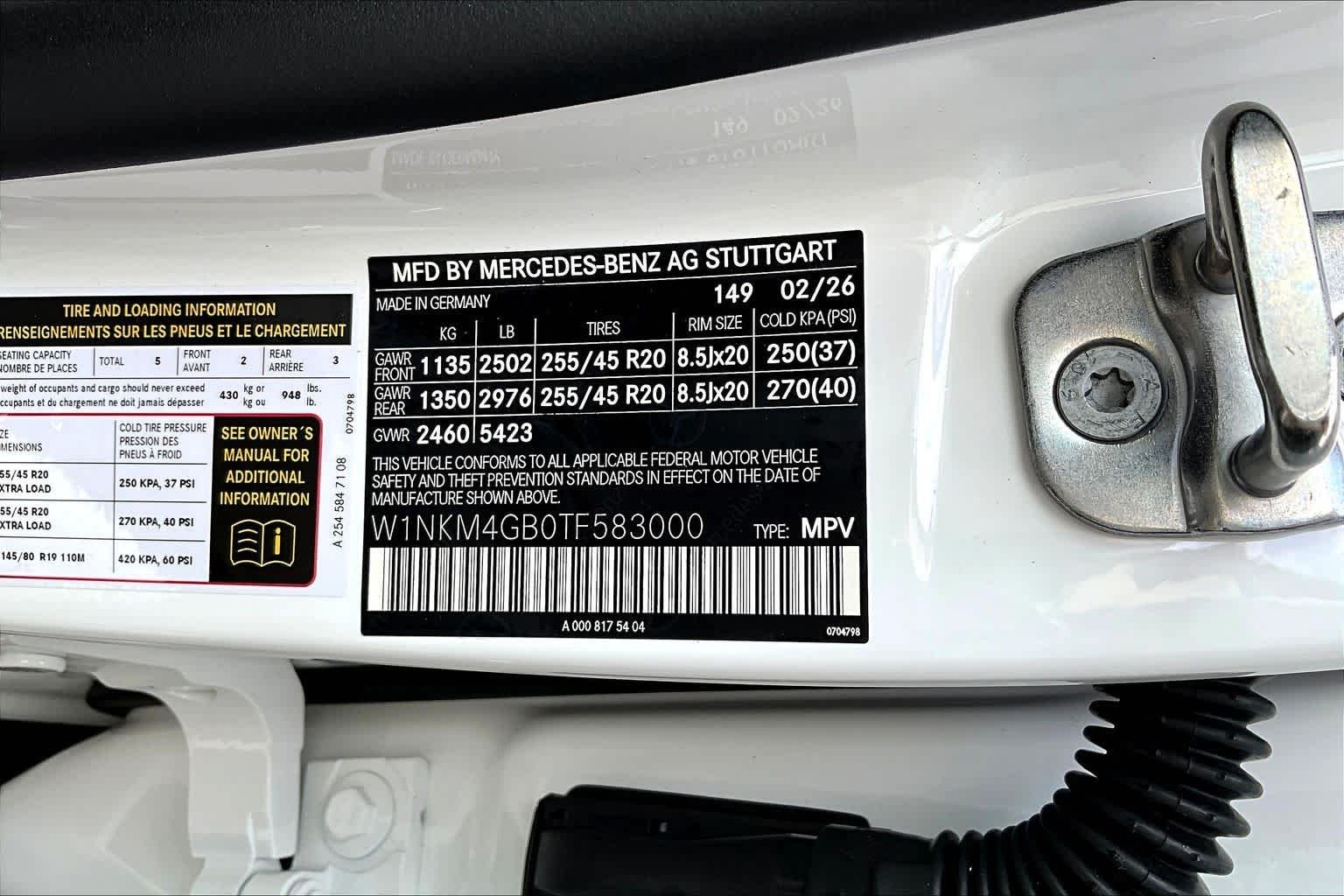 New 2026 Polar White Mercedes-Benz GLC 300 image 22