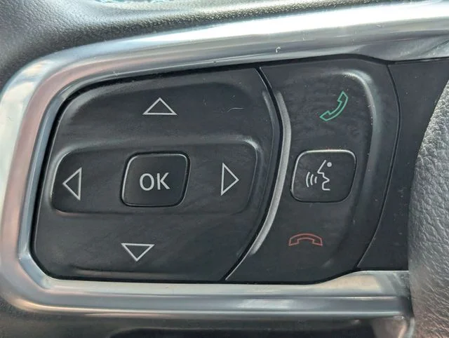 Used 2023 White Jeep Rubicon 4xe image 16