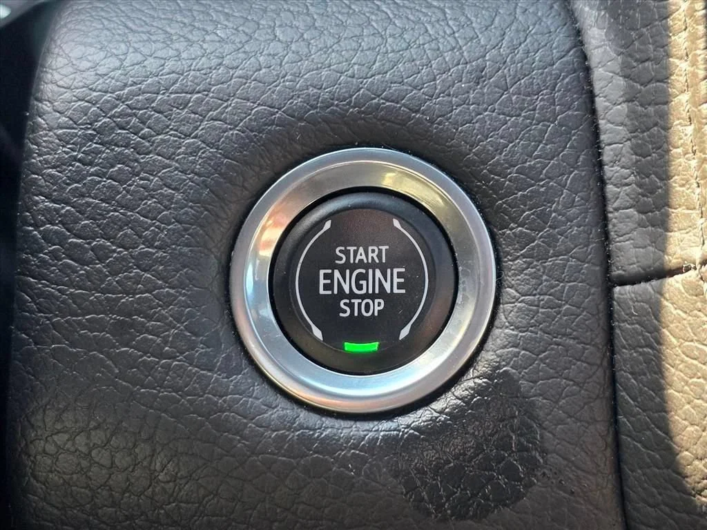 Used 2023 Sterling Metallic GMC Denali image 18