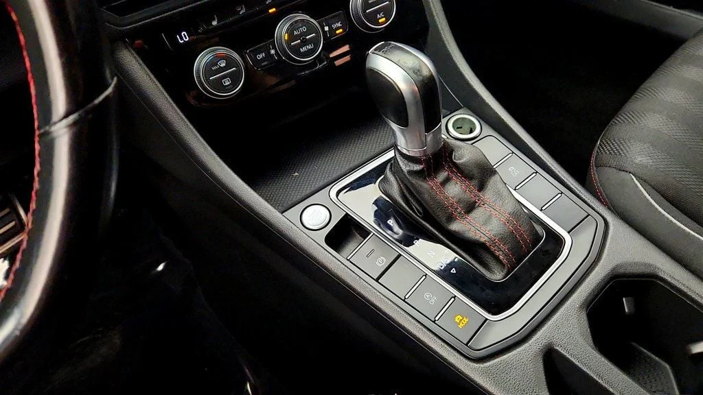 Used 2019 Deep Black Pearl Volkswagen 35th Anniversary Edition DSG image 15