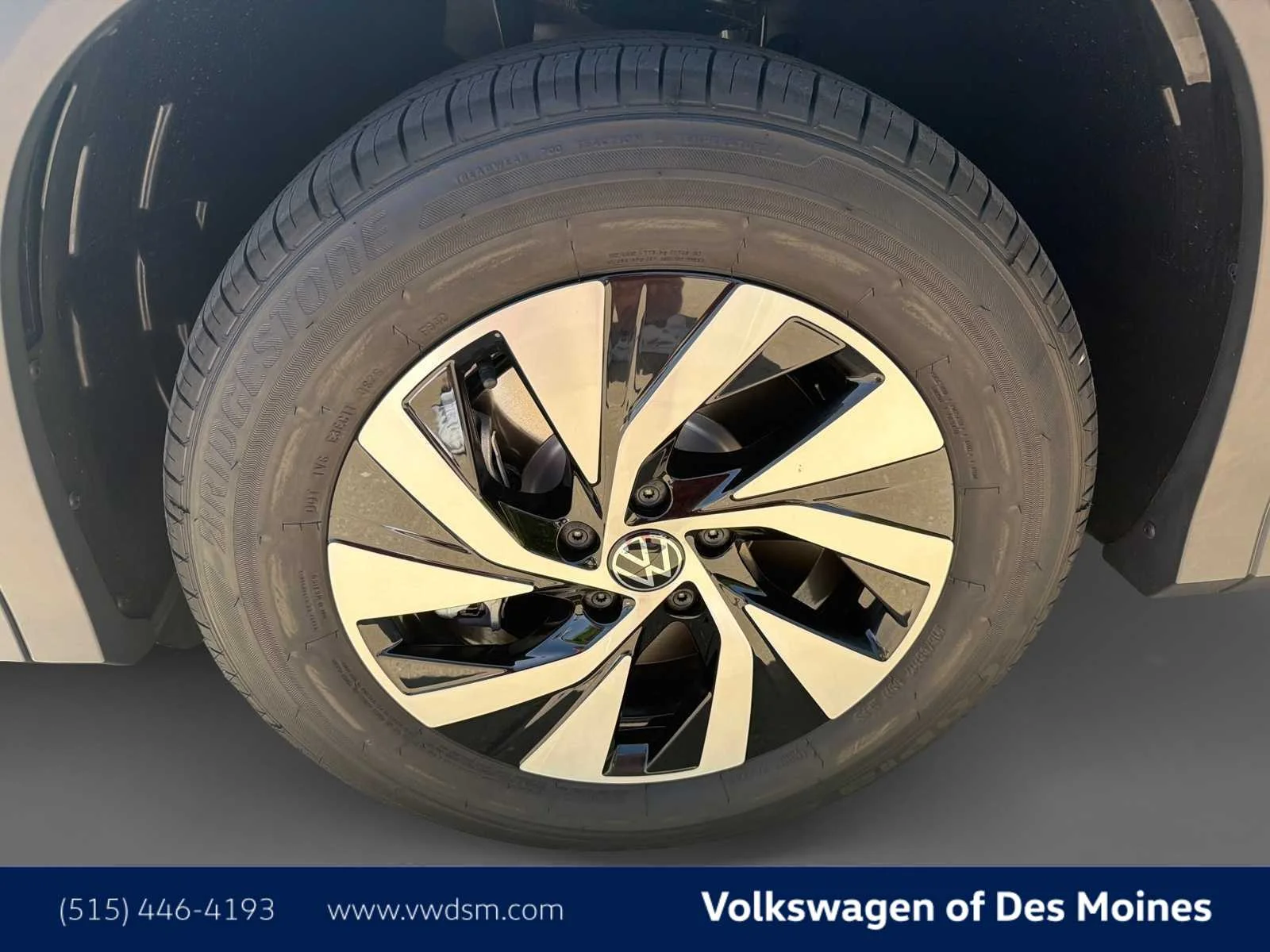 New 2026 Pyrite Silver Metallic Volkswagen S image 8