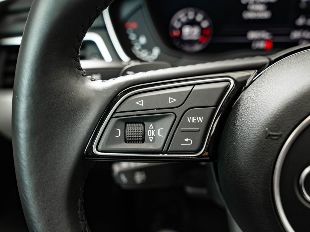 Used 2018 Manhattan Gray Metallic Audi 2.0T Premium Plus image 26