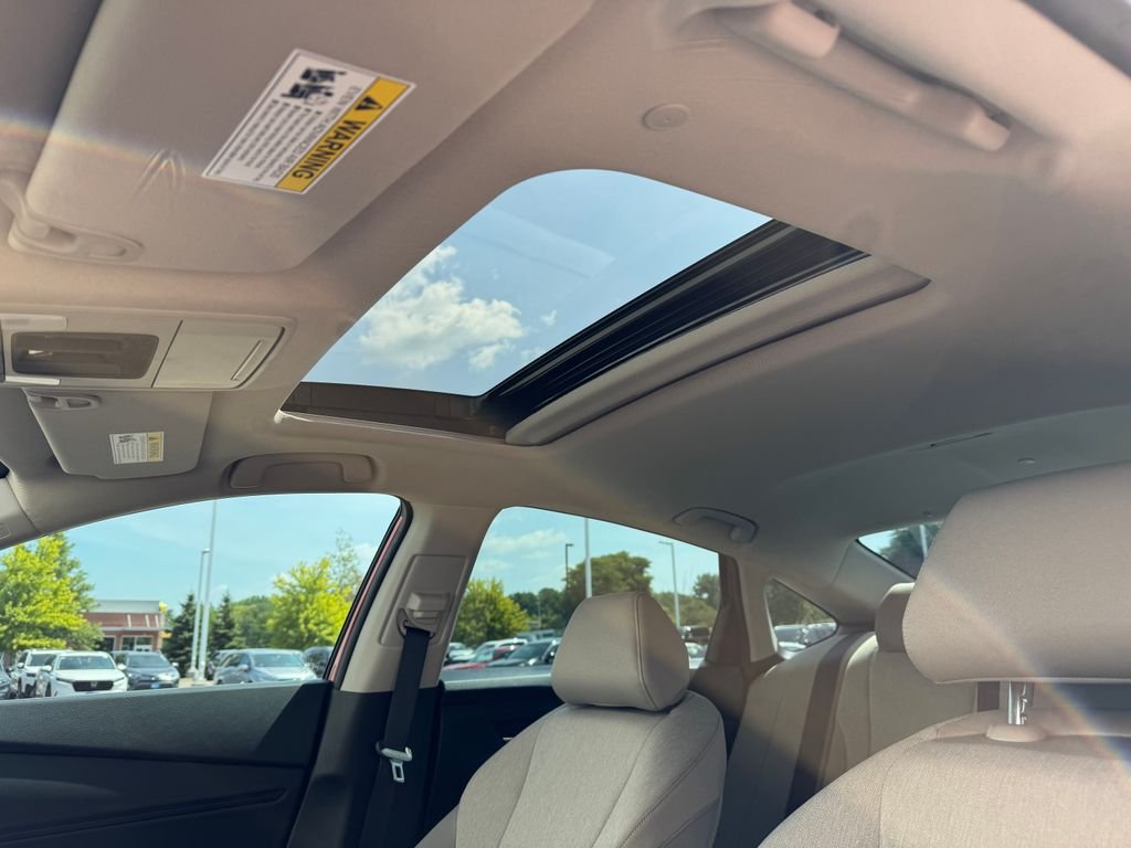2025 Honda Accord SE - Photo 20