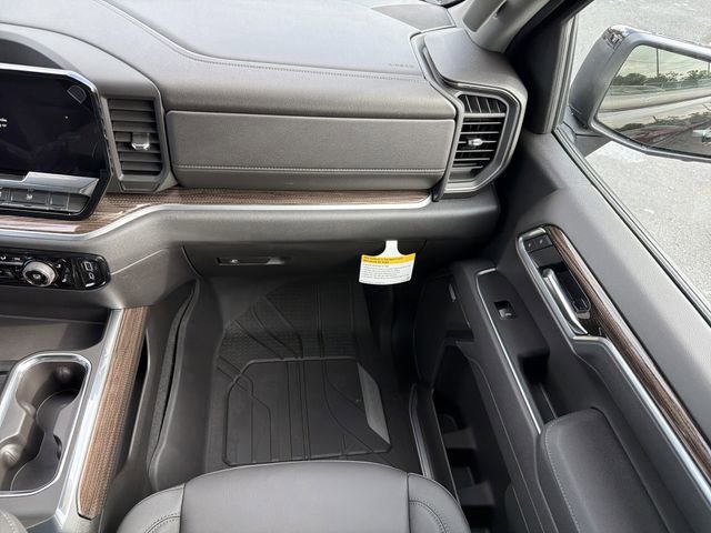 2026 Chevrolet Silverado 1500 RST - Photo 17