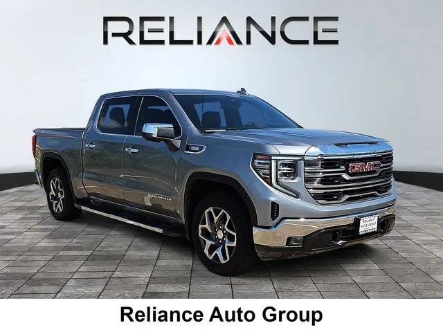 Pre-Owned 2023 GMC Sierra 1500 SLT