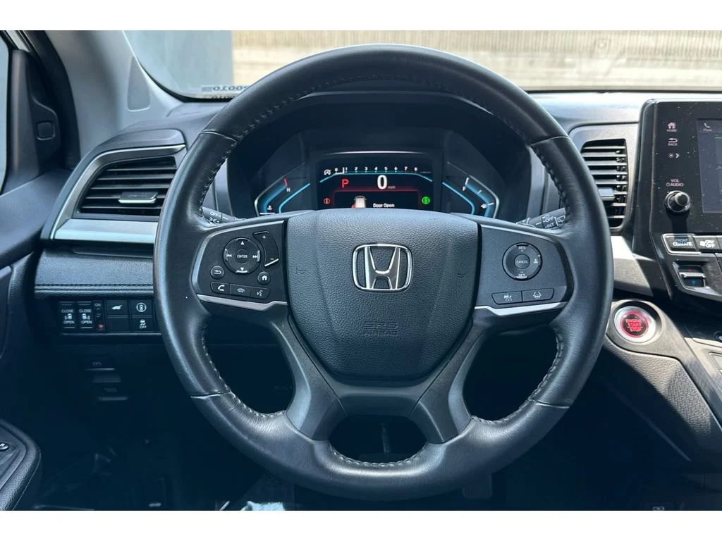 Used 2024 Platinum White Pearl Honda EX-L image 36