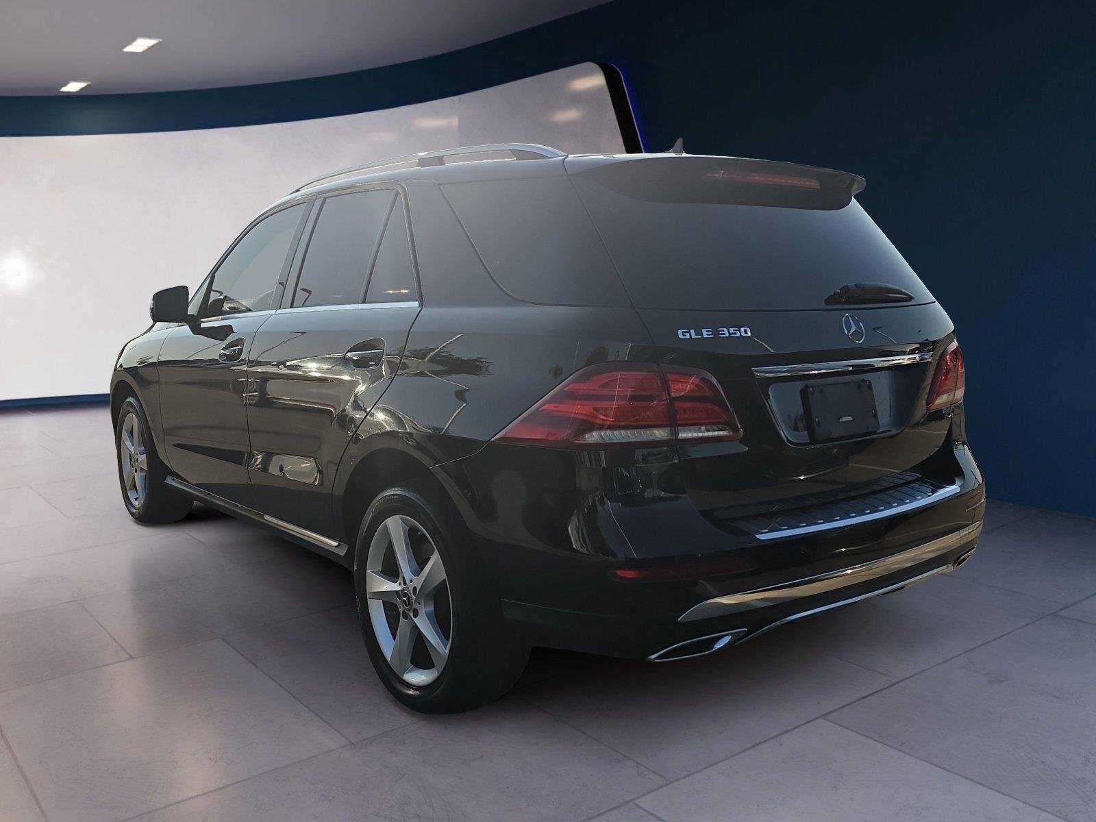 Used 2018 Black Mercedes-Benz GLE 350 image 3