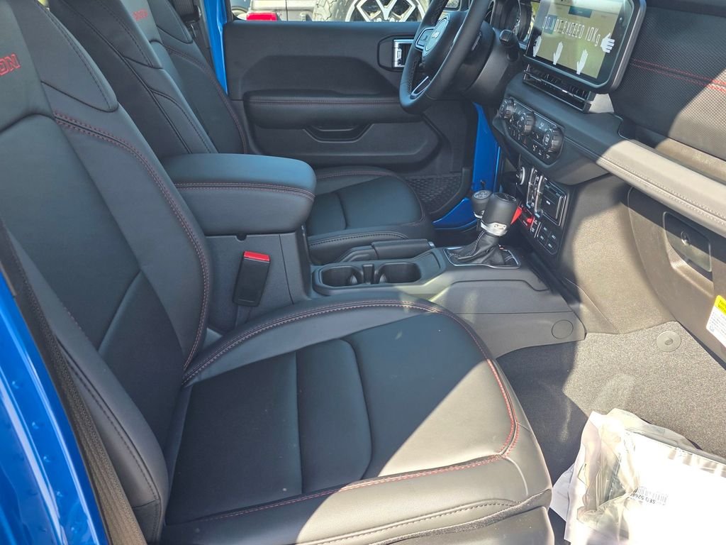 New 2026 Hydro Blue Pearlcoat Jeep Rubicon X image 12