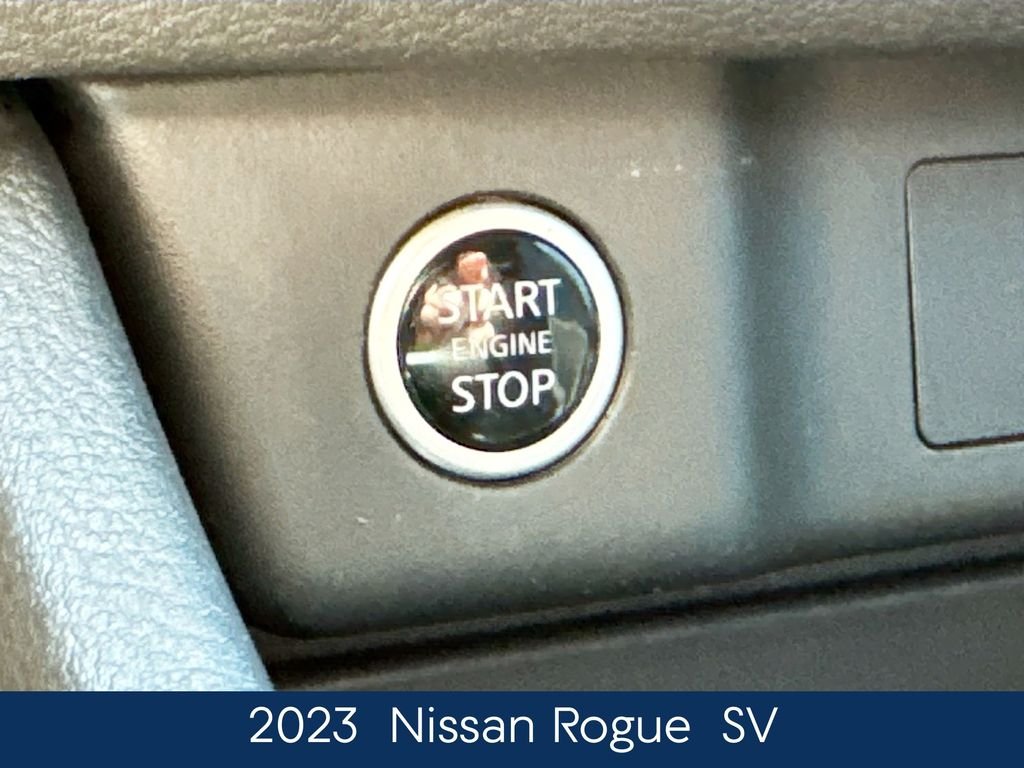 Used 2023 Gray Nissan SV image 21