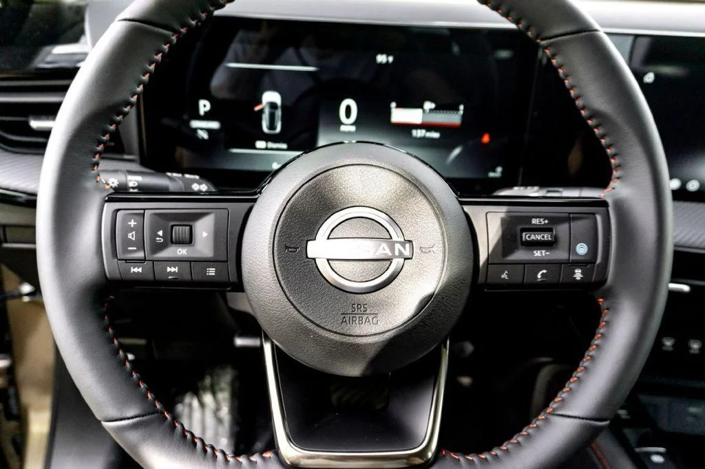 2026 Nissan KICKS SR - Photo 12