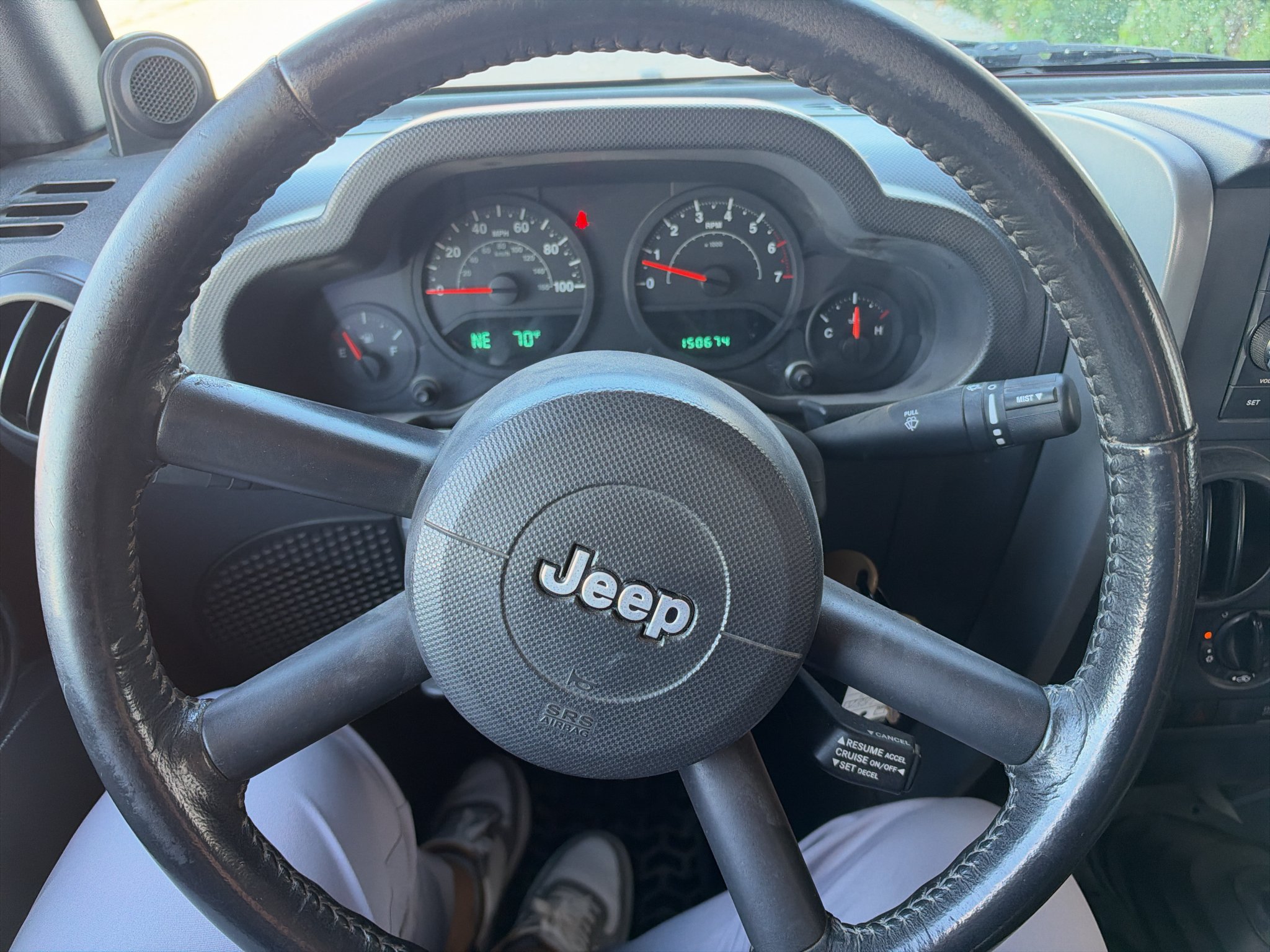 Used 2007 Flame Red Clearcoat / Black Hard Top Jeep X image 14