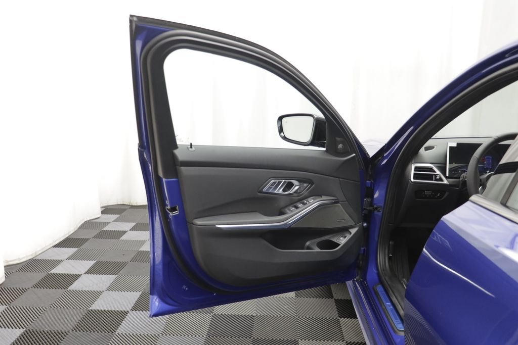 New 2026 Portimao Blue Metallic BMW 330i xDrive image 5