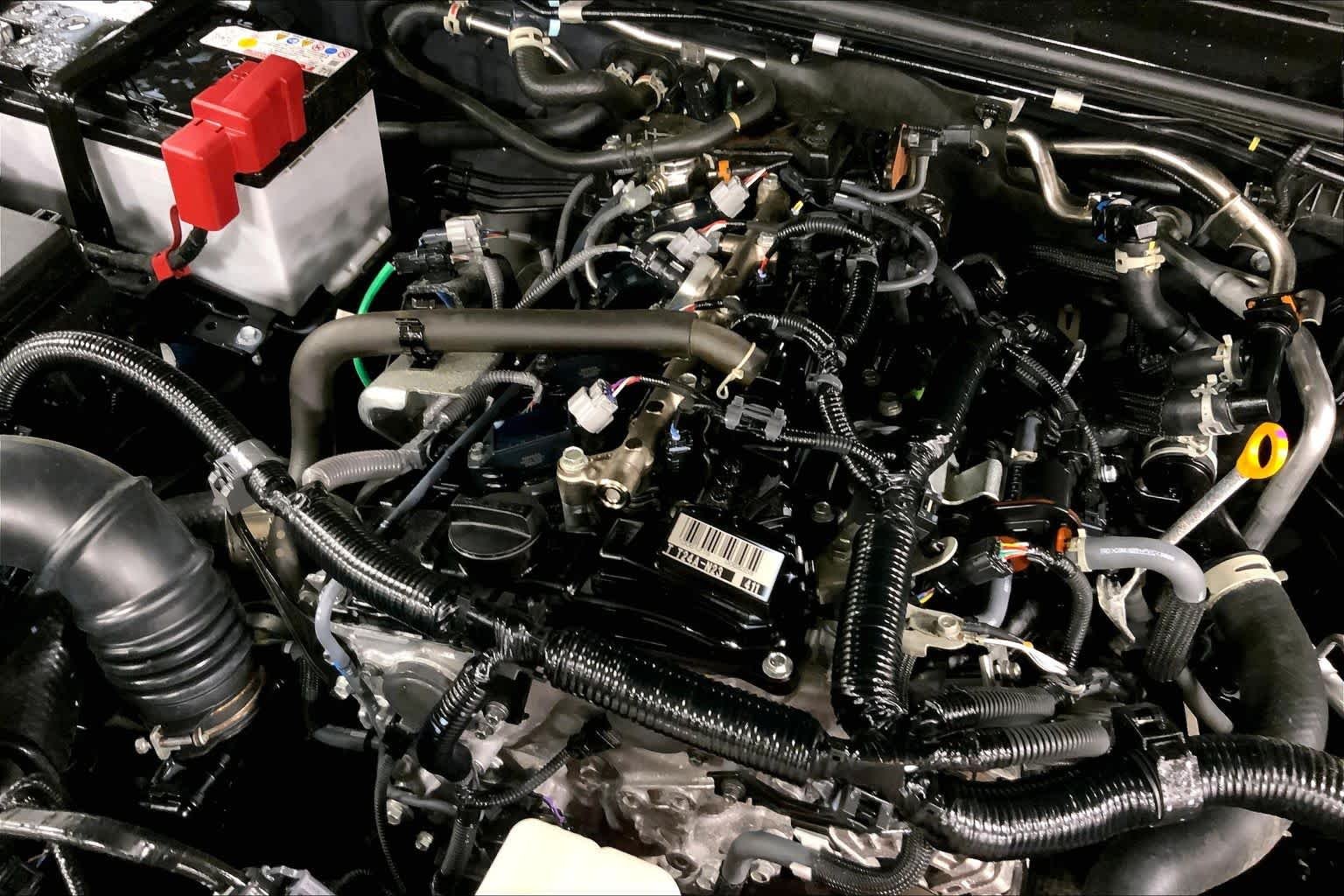 Used 2025 Underground Toyota Limited image 33