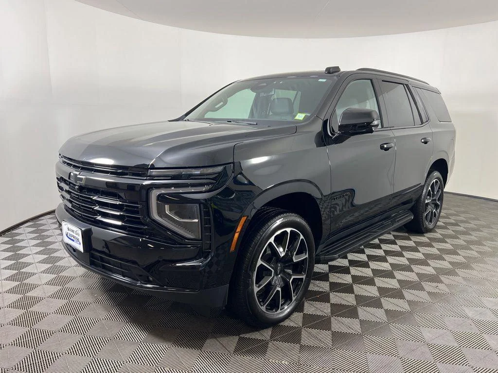Used 2025 Black Chevrolet RST image 34