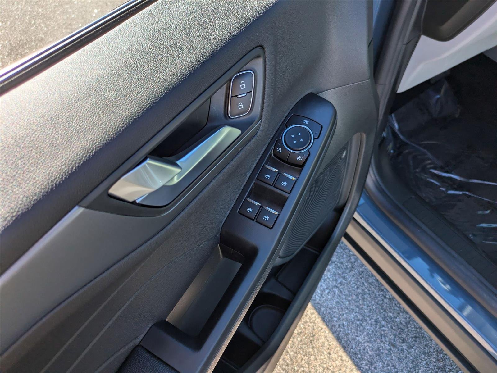 New 2025 Vapor Blue Metallic Ford PHEV image 13