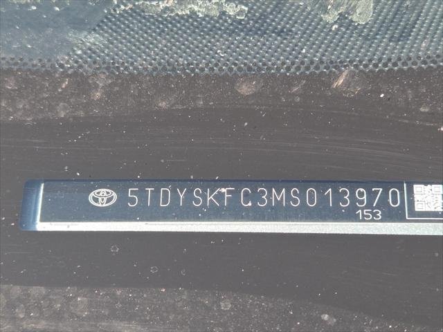 Certified Used 2021 Celestial Silver Metallic Toyota XLE image 47