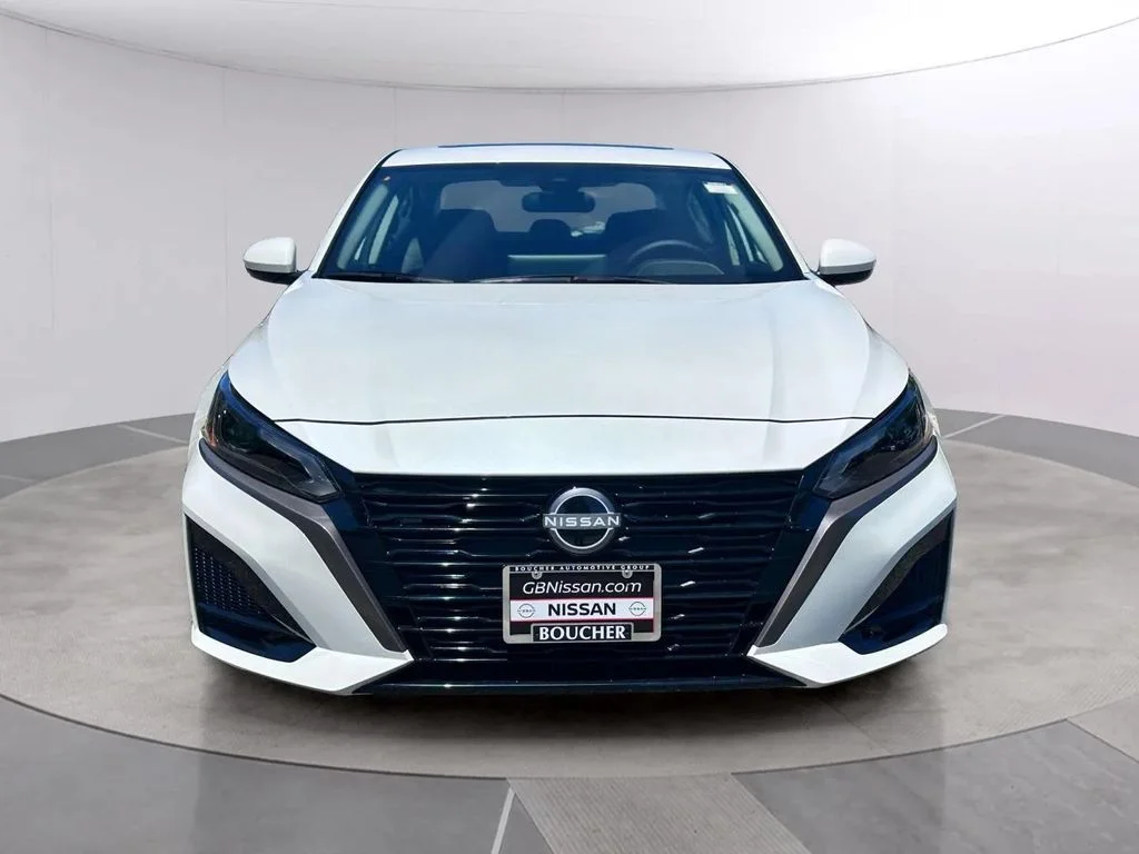 New 2026 Pearl White TriCoat Nissan SV image 8