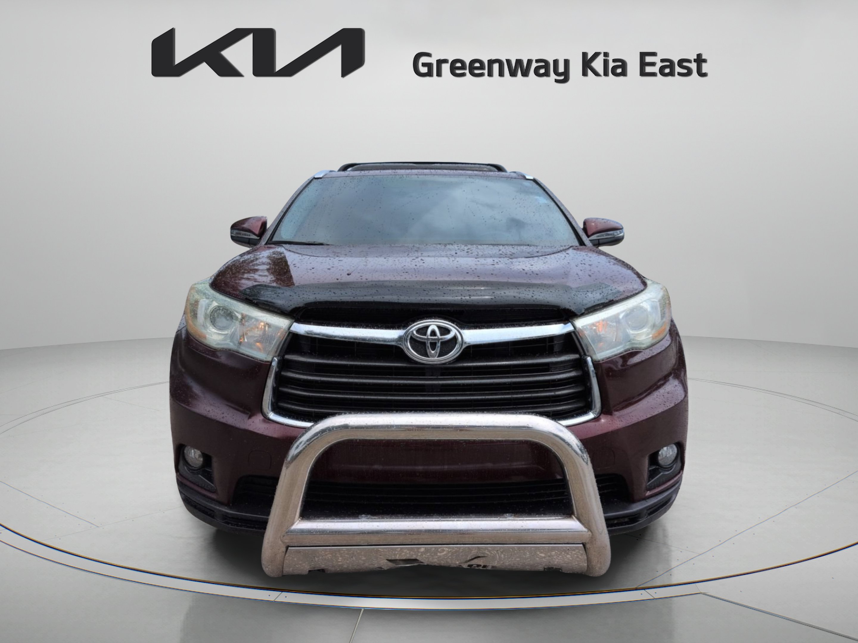 Used 2016 Ooh La La Rouge Mica Toyota XLE V6 image 10