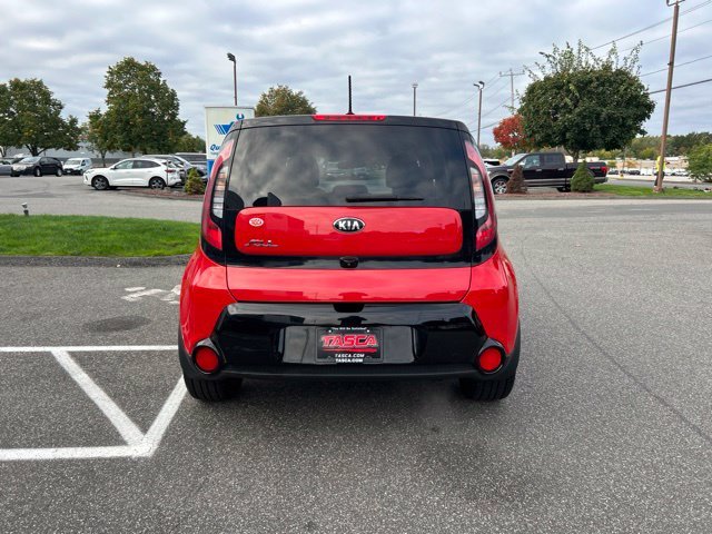 Used 2016 Red Kia Plus image 6
