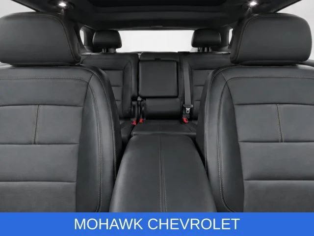 Used 2024 Summit White Chevrolet Premier image 21