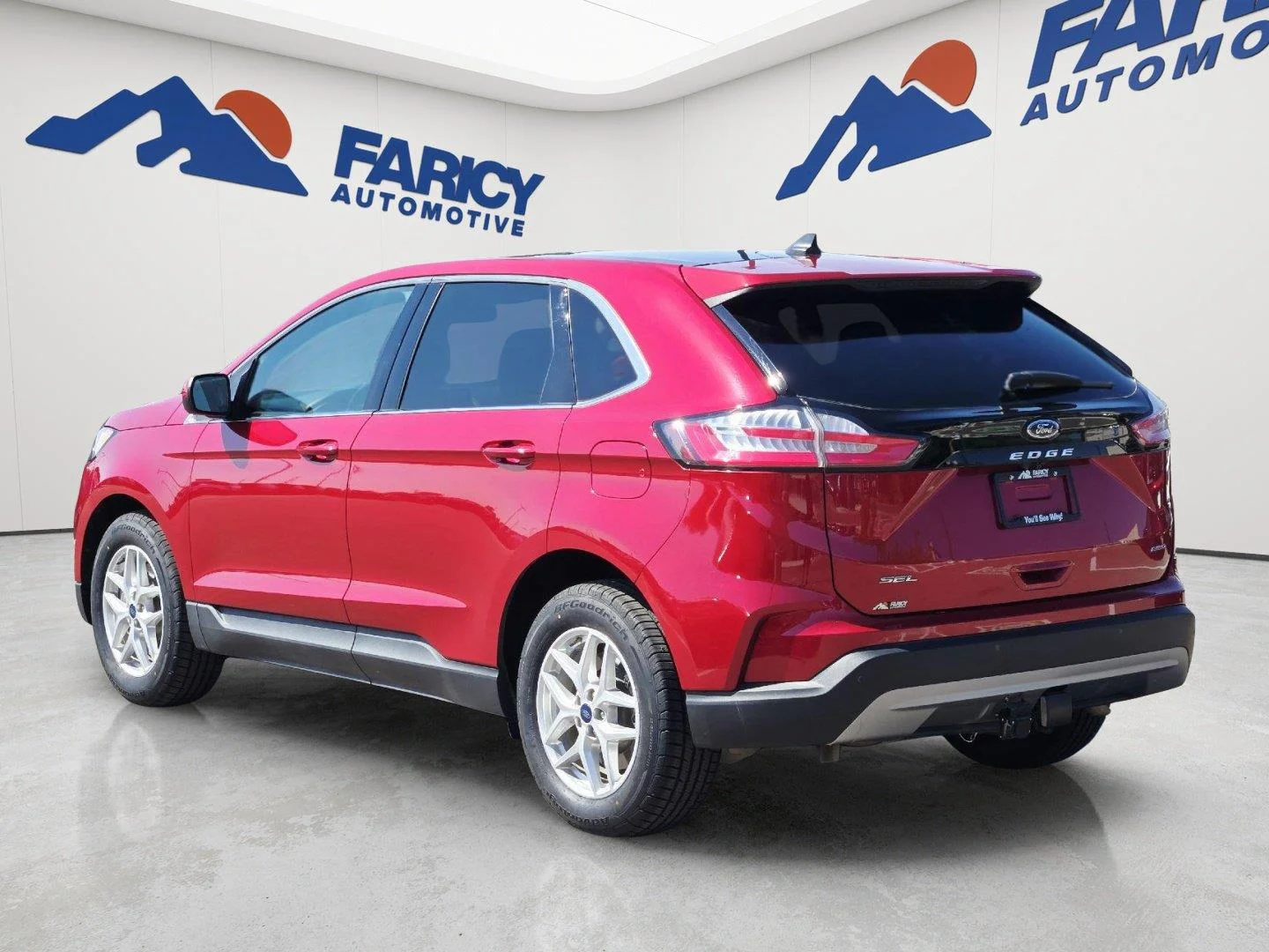 Used 2022 Rapid Red Metallic Tinted Clearcoat Ford SEL image 6